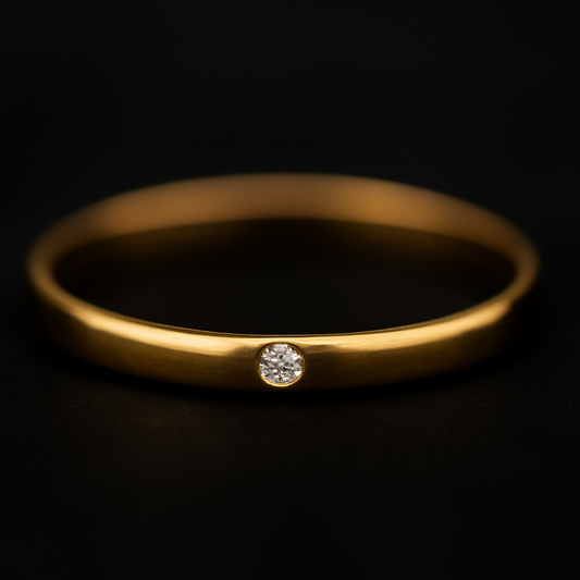 18K Thin Gold Ring - Lightweight Minimalist Ring (1.4g)