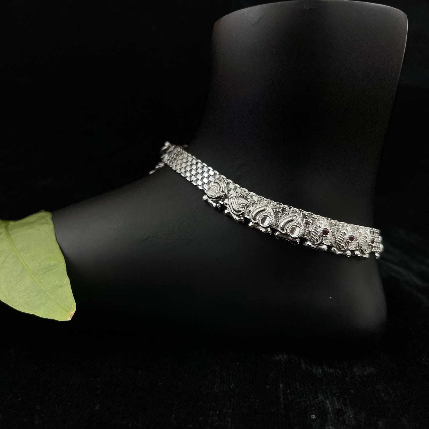 Silver Payal(Anklet) with Heart Shaped Design and Gem Accents