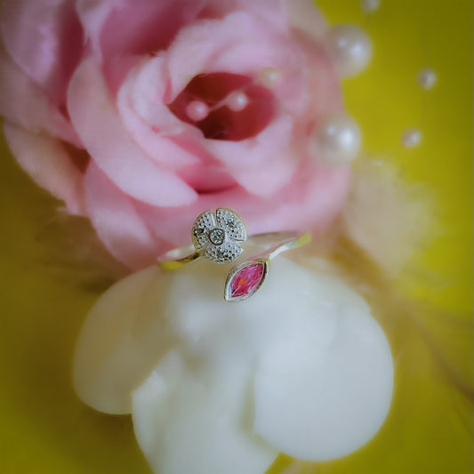 Elegant Silver Floral Ring with Pink Stone