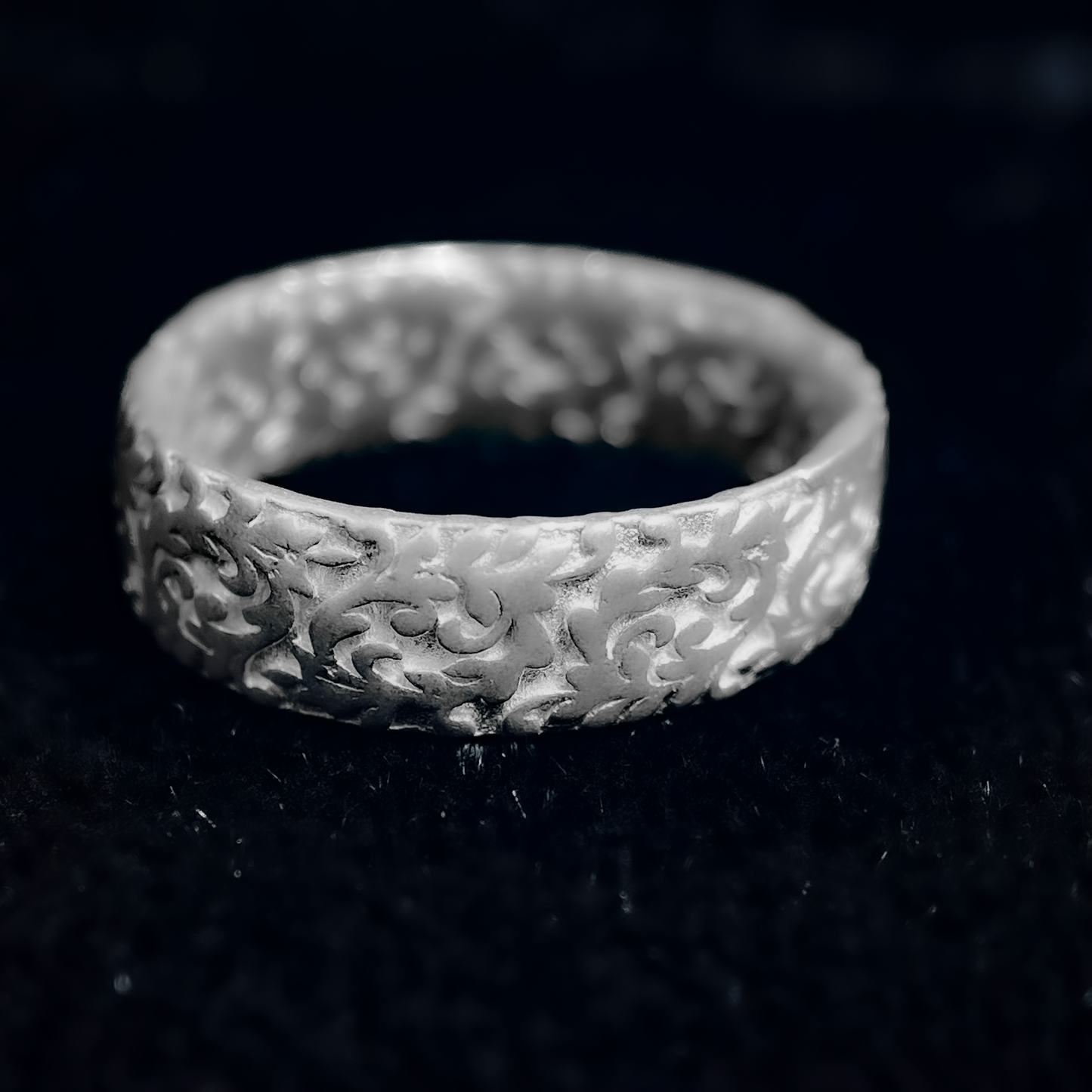 Men’s Carved Matte Silver Ring