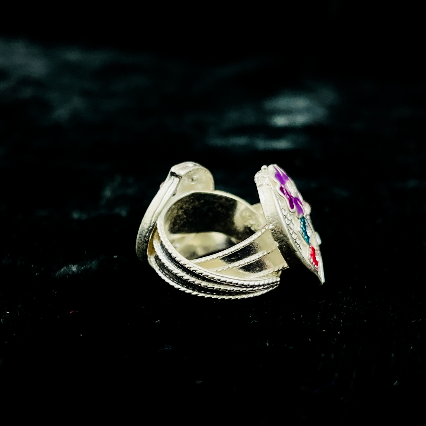 Silver Toe Ring With Flowers And Leaf Design