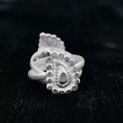 Silver Toe Ring With Handmade Leaf Design